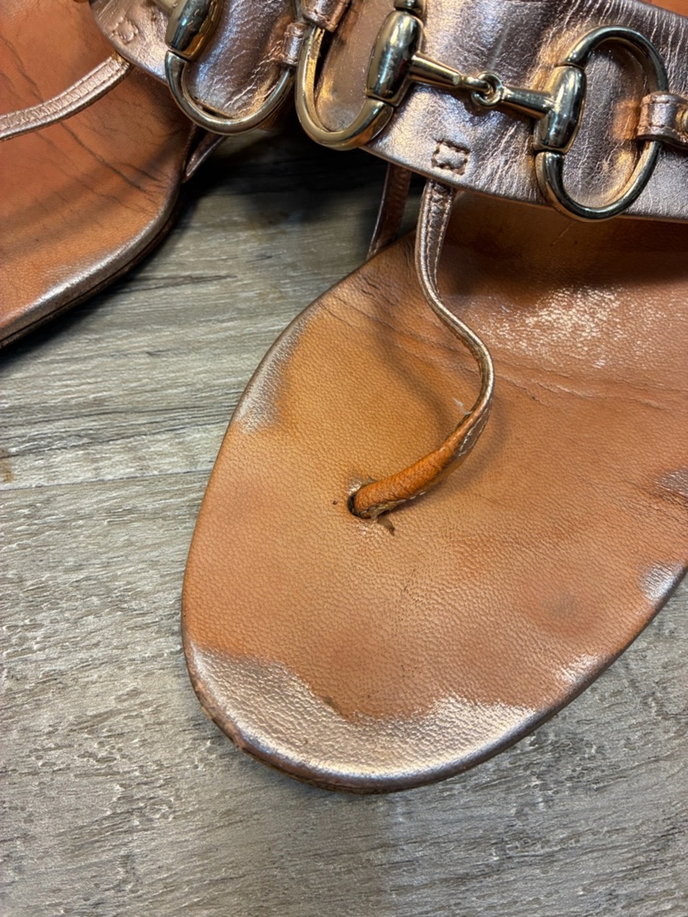 Gucci Italy Horsebit Thong Slingback Rose Gold Sandals - Picture 8 of 15